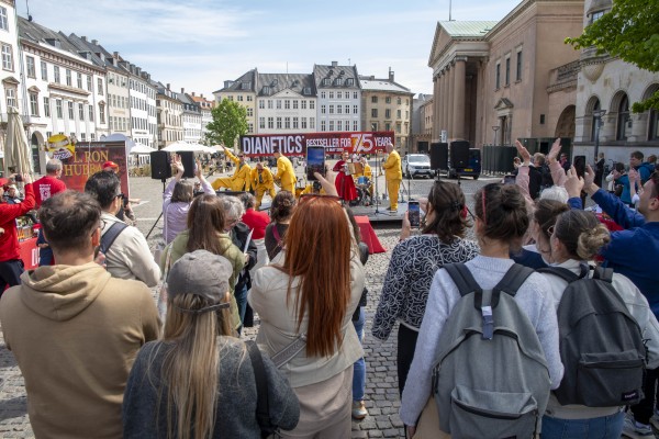 Copenhagen Celebrates 75 Years of Dianetics with High-Energy Swing Performance by The Jive Aces 1 1747257087682506ff718d91747257087682506ff718dc Copenhagen Celebrates 75 Years of Dianetics with High-Energy Swing Performance by The Jive Aces