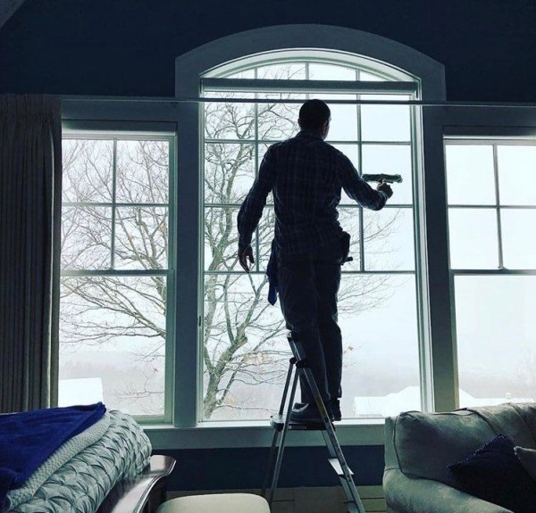 Alans Cleaning and Power Washing LLC Enhances Home Exteriors with Expert Window Cleaning Services in Laguna Niguel CA