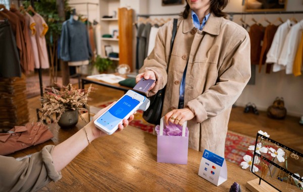 UK Businesses Embrace Android POS Systems for Faster Smarter Payments