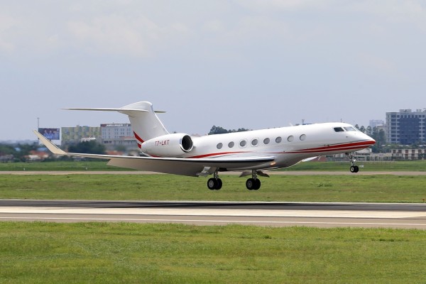 Why Fewer People Are Buying Jets — And the Market Is Growing Anyway
