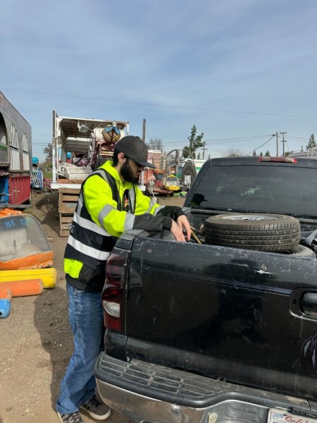 Is Junk Removal Sacramento Available on Weekends