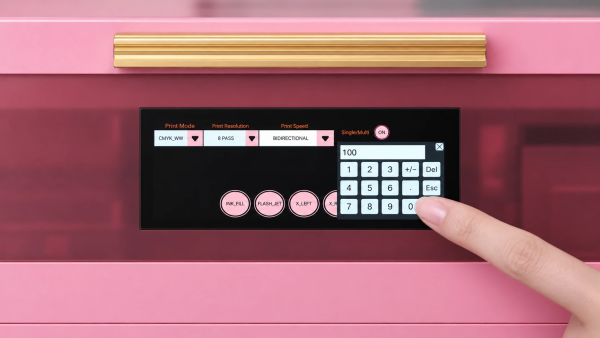 The Haolic XP-2 touchscreen allows operators to set print quantities directly on the machine.