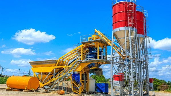 Lontto Unveils Specialized Concrete Batching Plant Services