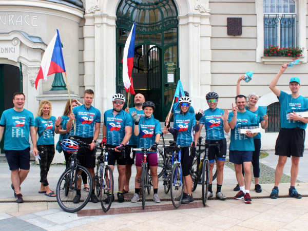Czech Cyclo Run Celebrates 20 Years of Fighting Against Drugs