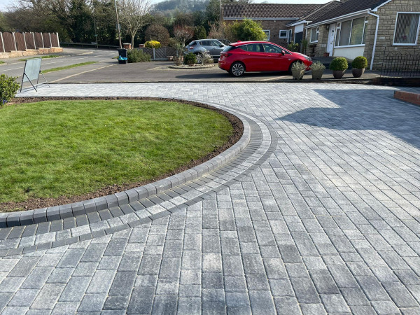 Seasonal Maintenance Tips from a Paving Contractor